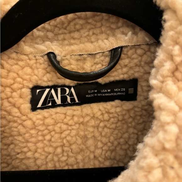 Brown Zara Shearling Jacket *belt missing* - Picture 3 of 4